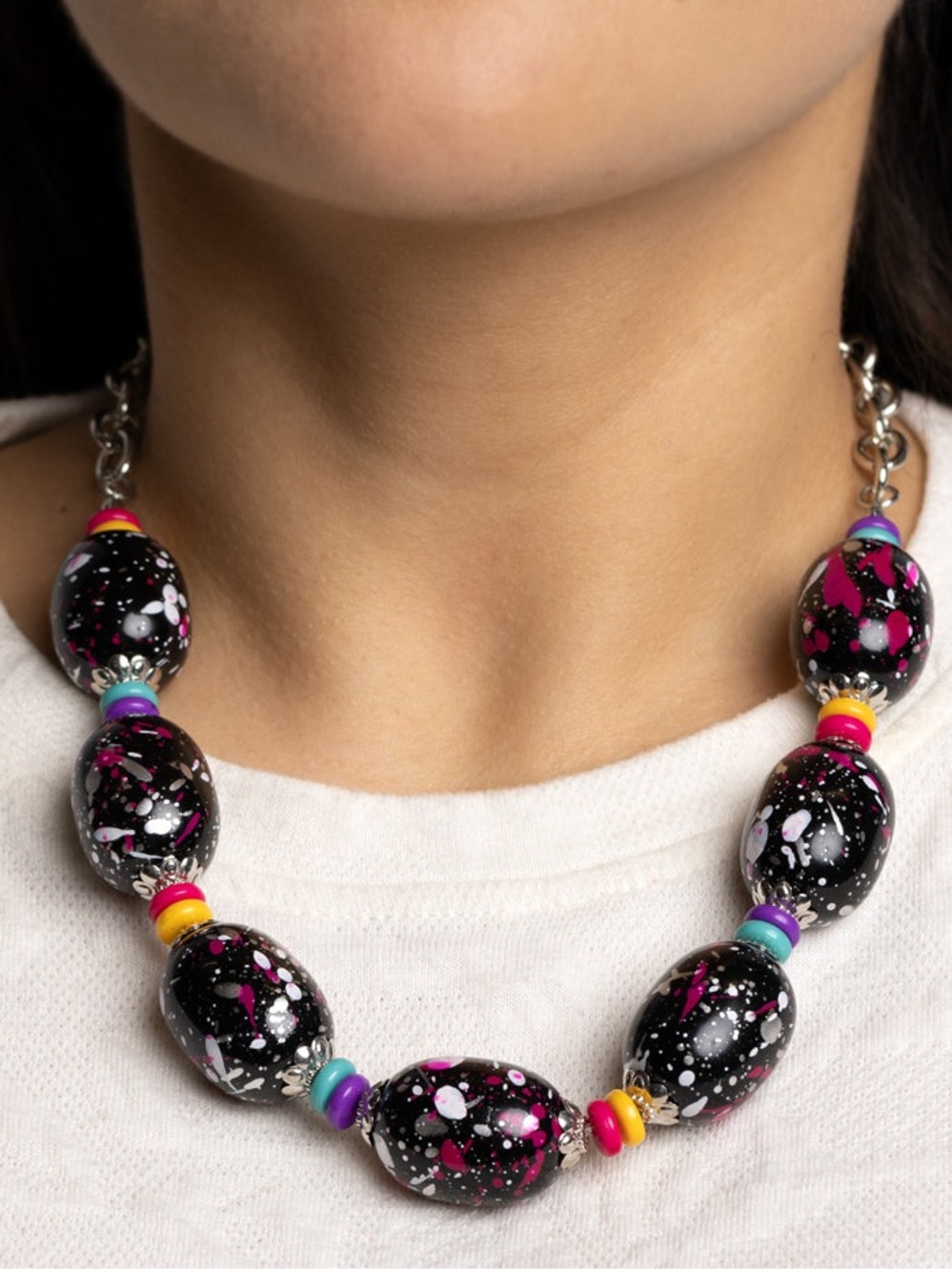 NWT Splatter Black Beads Necklace & Earrings(Last Set)